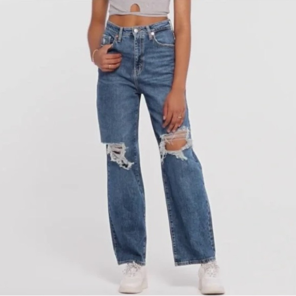 HIGHEST RISE DISTRESSED BAGGY JEAN